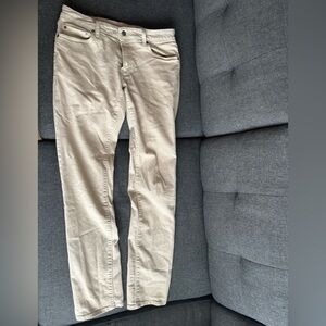 Bonobos Kahki Travel Slim Jeans